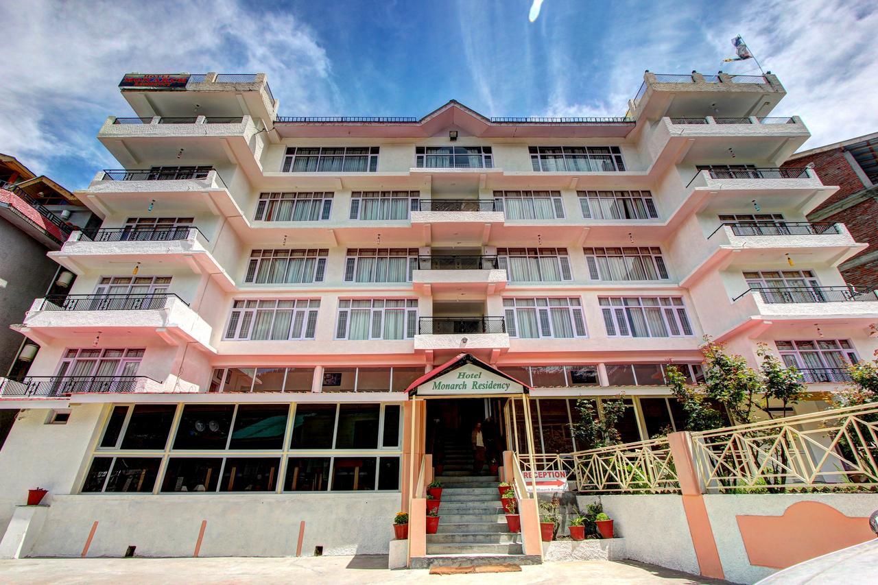 Hotel Monarch Residency Manāli Exteriör bild