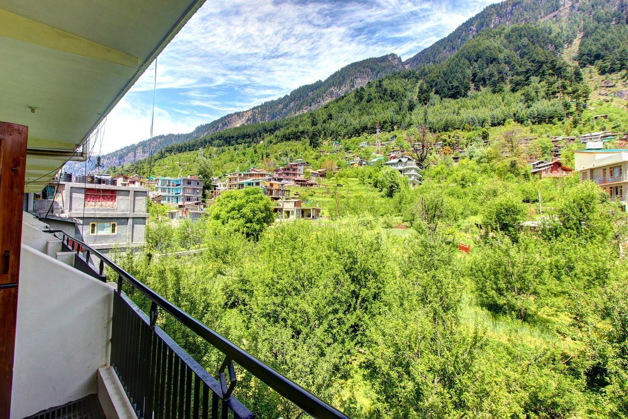 Hotel Monarch Residency Manāli Exteriör bild