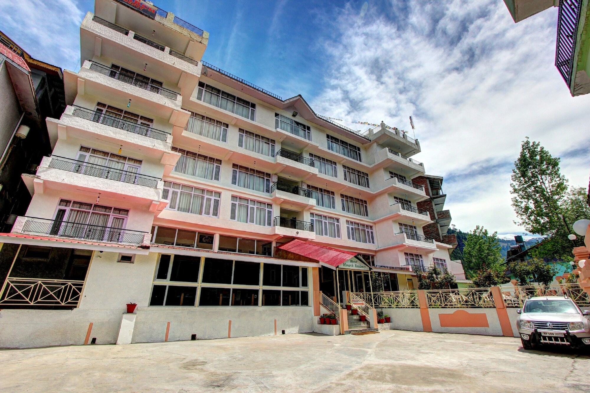 Hotel Monarch Residency Manāli Exteriör bild